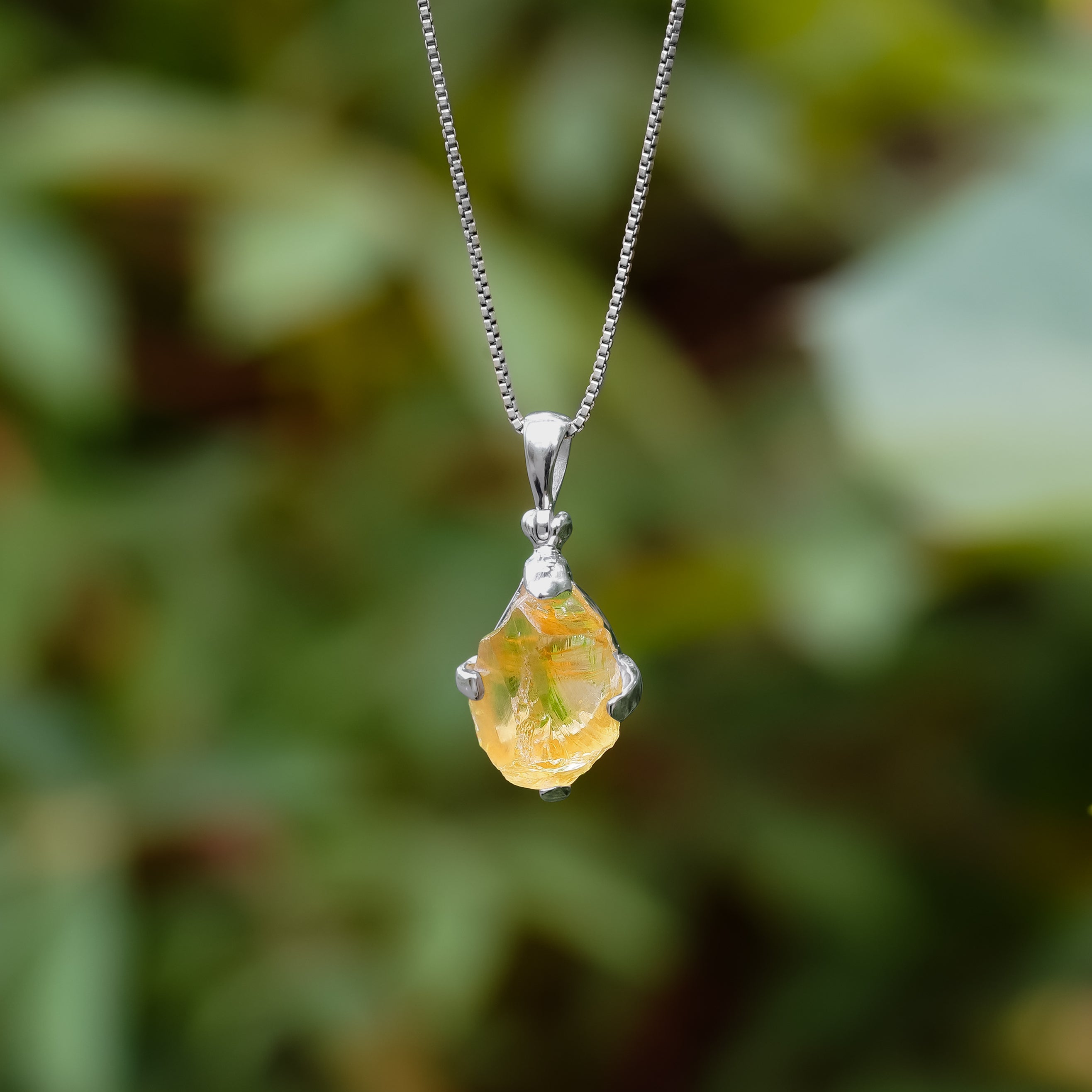 Pendentif en argent sterling avec citrine brute Starborn