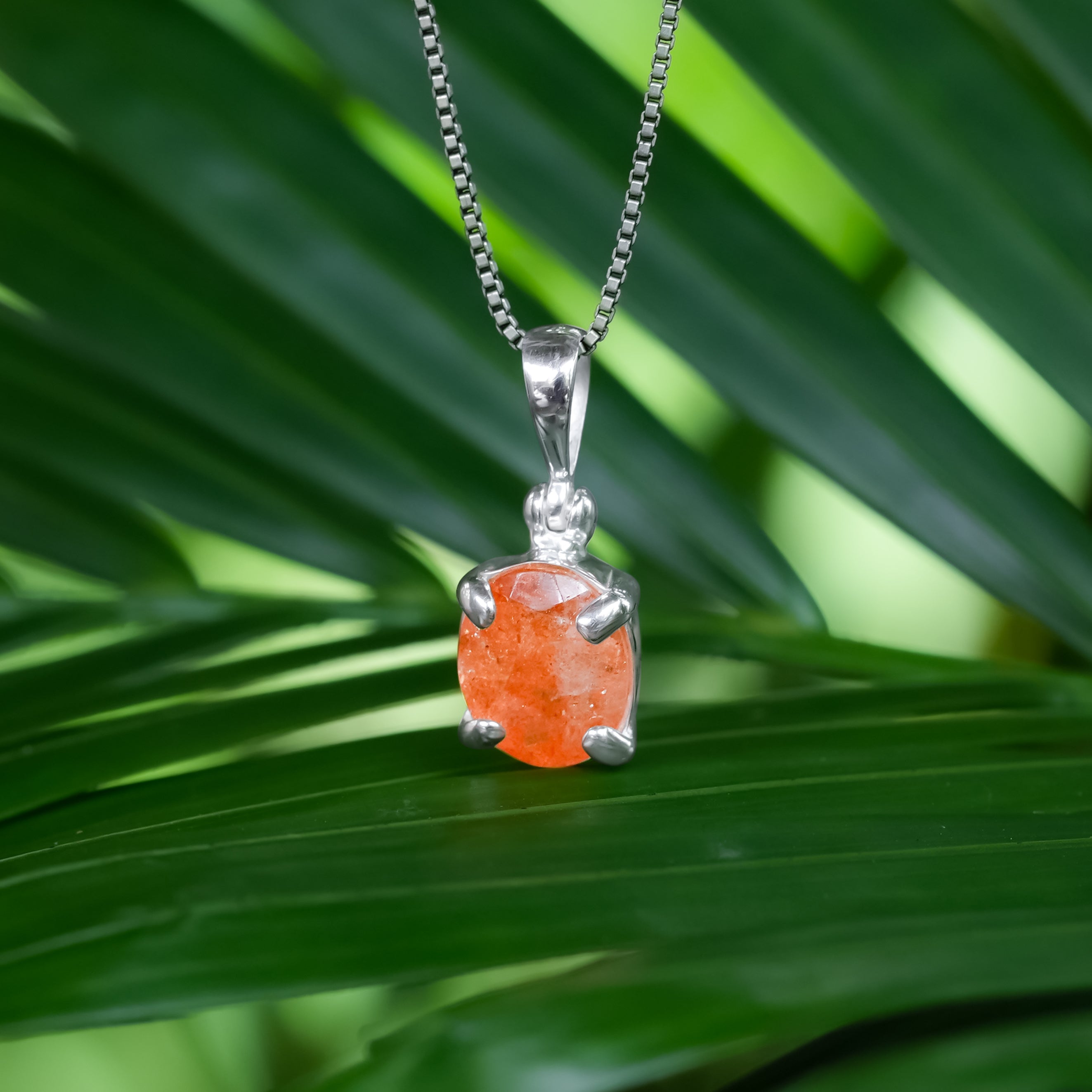 Starborn Facettierter Sonnenstein-Anhänger aus Sterlingsilber